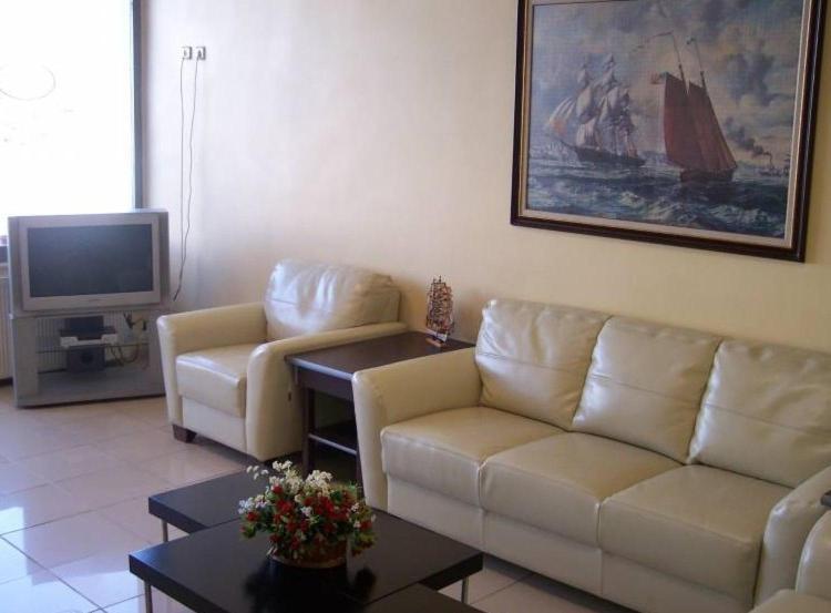 Yasar Hotel Sultandağı Exteriör bild